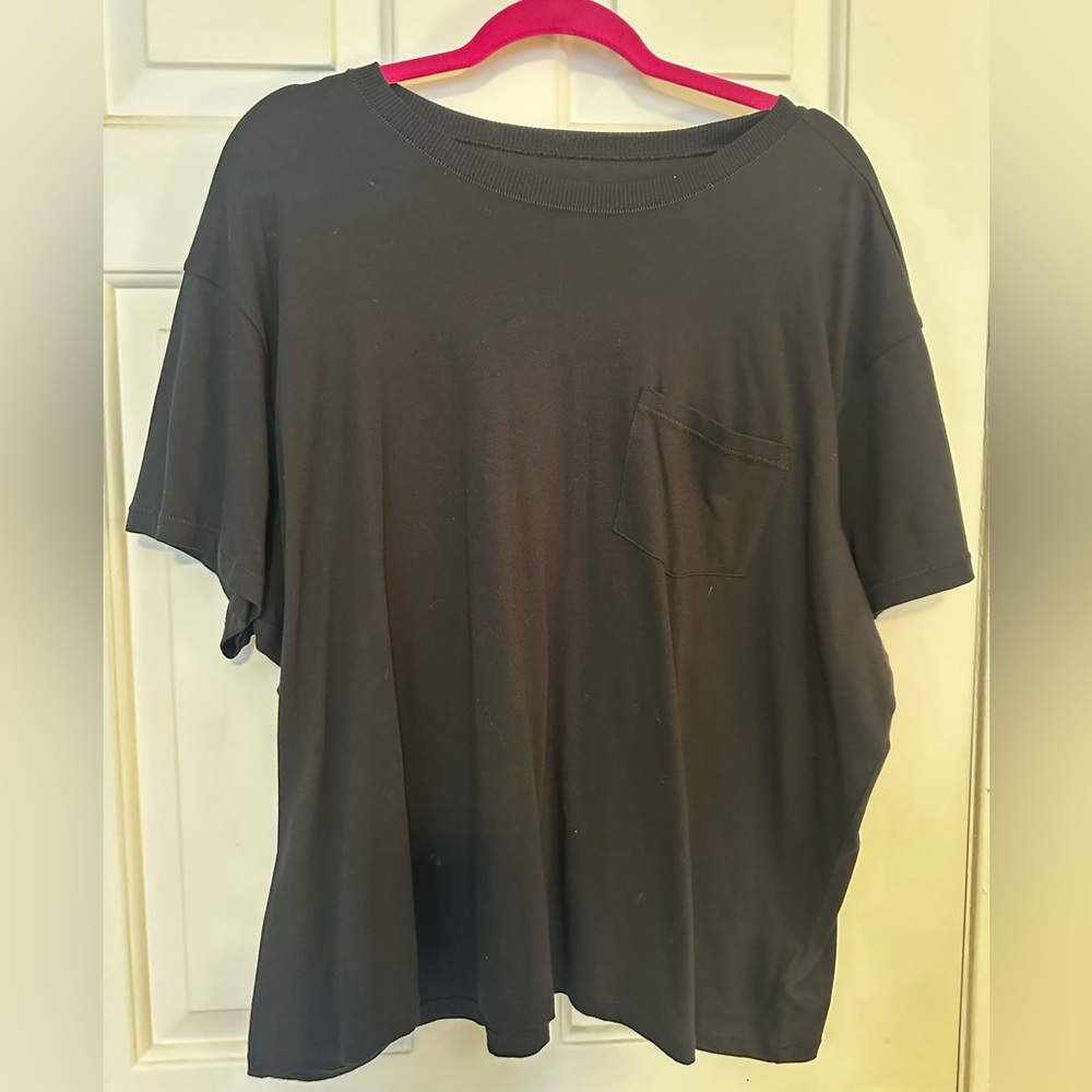 Torrid Black Short Sleeve Tee